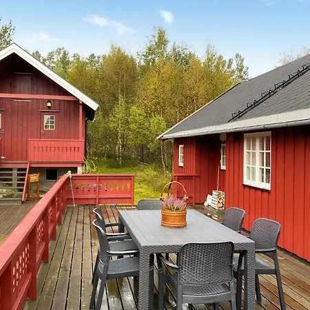 Beautiful In Tustna With Wifi