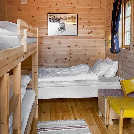 Feriehus 4 Bedroom Amazing In Tustna Gullstein